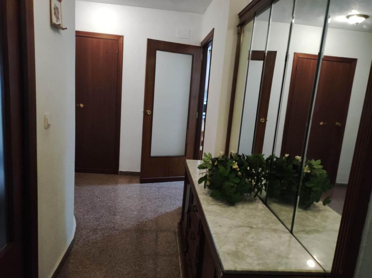 10-46-1- Комната В Квартире Для 4 Человек В Аликанте Alicante Kültér fotó